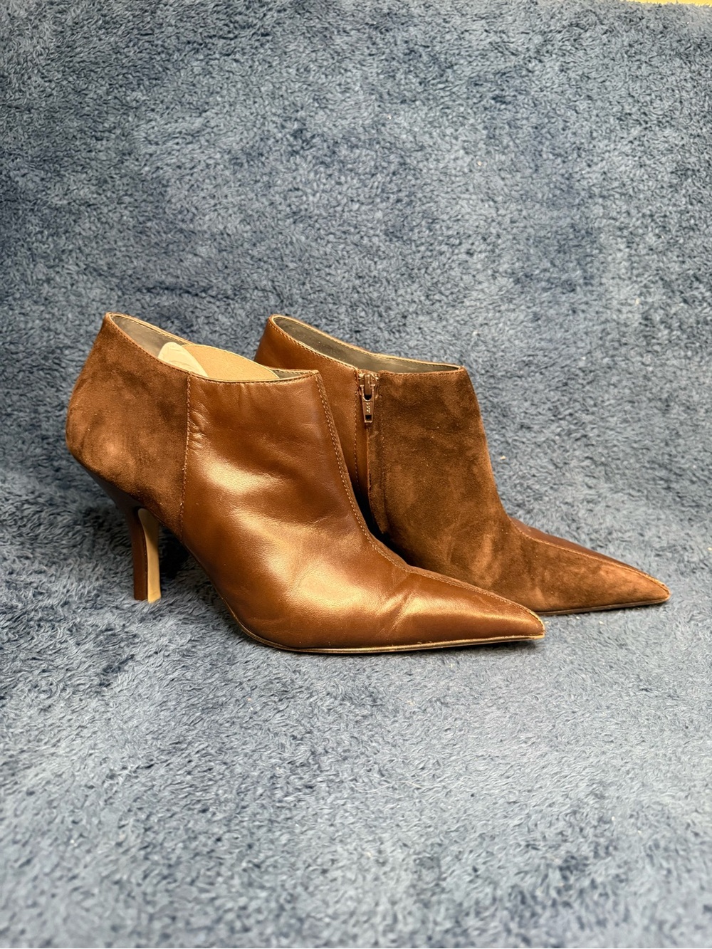 Sam & Libby Women's Tan Brown Leather & Suede Pointed Ankle Booties